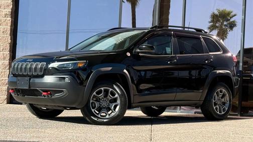 2022 Jeep Cherokee Trailhawk