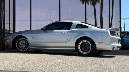 Black 2013 Ford Mustang GT Premium