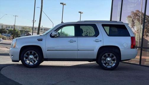 2011 Cadillac Escalade Sport