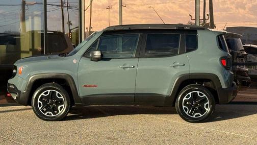 2016 Jeep Renegade Trailhawk