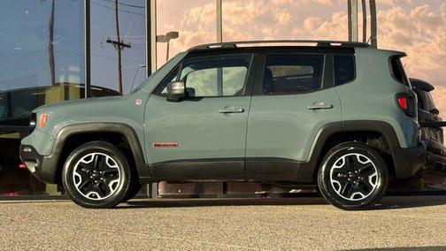 2016 Jeep Renegade Trailhawk