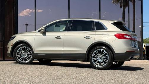 Palladium White Gold Metallic 2017 Lincoln MKX Reserve