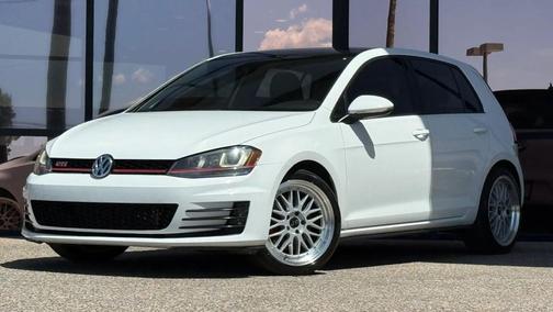 2016 Volkswagen Golf GTI 2.0T SE 4-Door