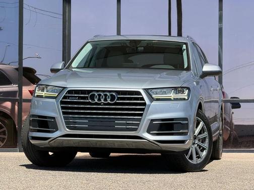 2019 Audi Q7 55 Premium Plus