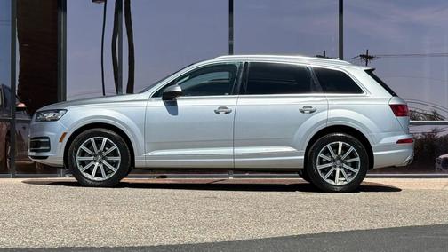 2019 Audi Q7 55 Premium Plus