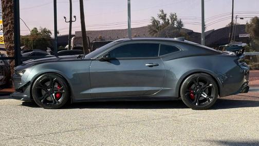 Nightfall Gray Metallic 2017 Chevrolet Camaro 1SS
