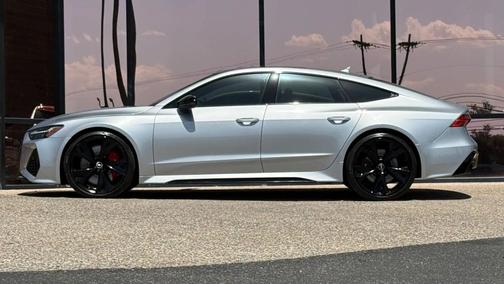 Florett Silver Metallic 2021 Audi RS 7 4.0T