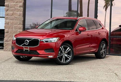 2019 Volvo XC60 T5 Momentum