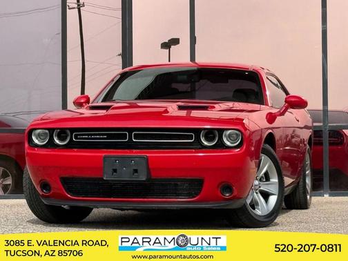 2016 Dodge Challenger SXT