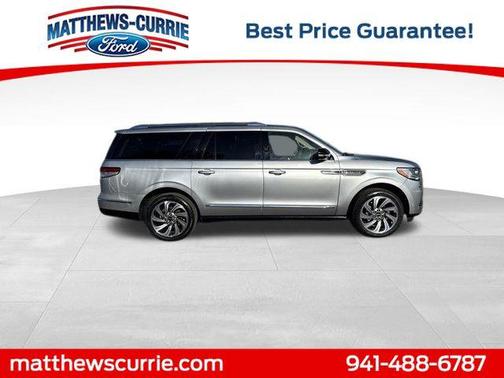 2023 Lincoln Navigator Reserve