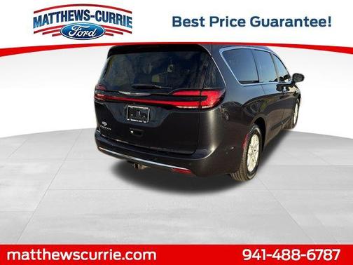 2021 Chrysler Pacifica Touring L