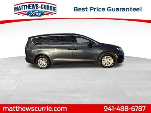 2021 Chrysler Pacifica Touring L