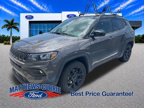Baltic Gray Metallic Clearcoat 2024 Jeep Compass Latitude
