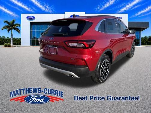 RAPID RED MET TINTED CC 2025 Ford Escape PHEV SE
