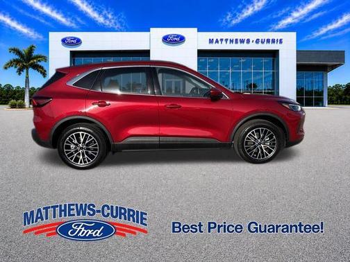 RAPID RED MET TINTED CC 2025 Ford Escape PHEV SE
