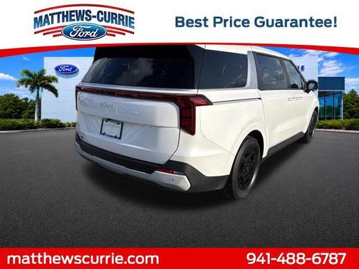 Snow White Pearl 2025 Kia Carnival LXS