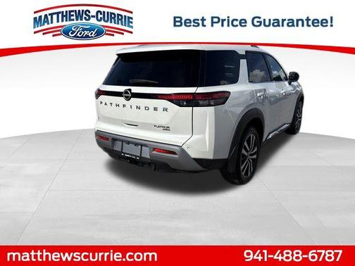 2023 Nissan Pathfinder Platinum 4WD