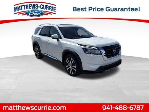 2023 Nissan Pathfinder Platinum 4WD