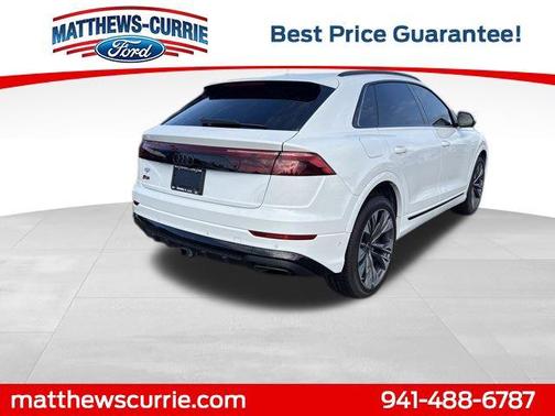 2025 Audi Q8 55 Premium Plus