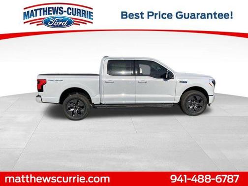 2025 Ford F-150 Lightning Flash