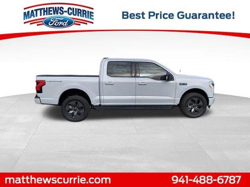 2025 Ford F-150 Lightning Flash