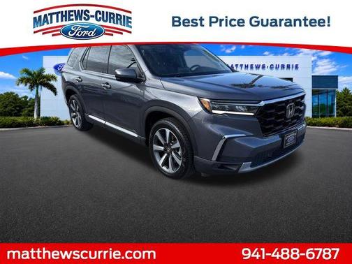 Modern Steel Metallic 2024 Honda Pilot Elite