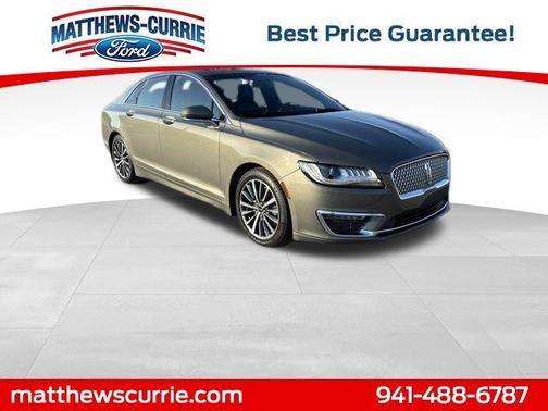 2017 Lincoln MKZ Base