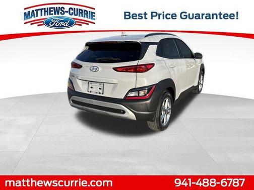 2022 Hyundai KONA SEL