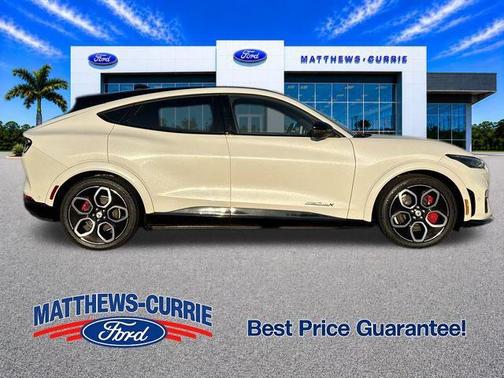 STAR WHITE MET TRI-COAT 2023 Ford Mustang Mach-E GT