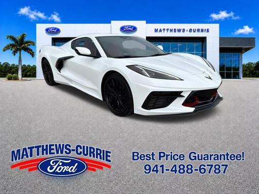 Arctic White 2024 Chevrolet Corvette Stingray w/1LT