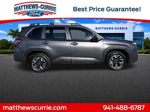 Magnetite Gray Metallic 2025 Subaru Forester Base