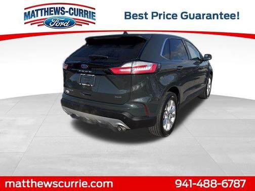 2022 Ford Edge Titanium