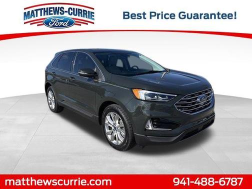 FORGED GREEN 2022 Ford Edge Titanium
