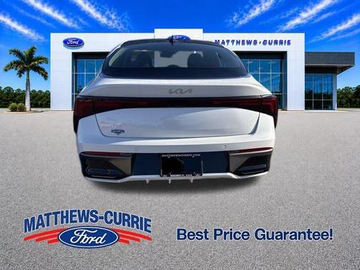 Snow White Pearl 2025 Kia K5 EX