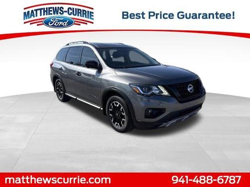 2019 Nissan Pathfinder SL