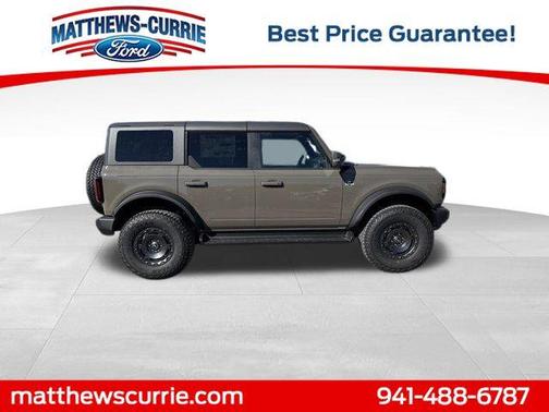 2025 Ford Bronco Outer Banks