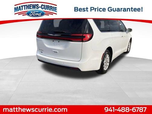 2021 Chrysler Pacifica Touring L