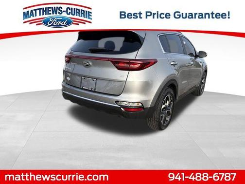 2022 Kia Sportage EX