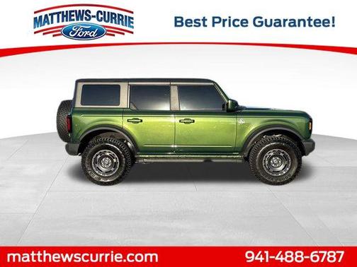 2024 Ford Bronco Outer Banks