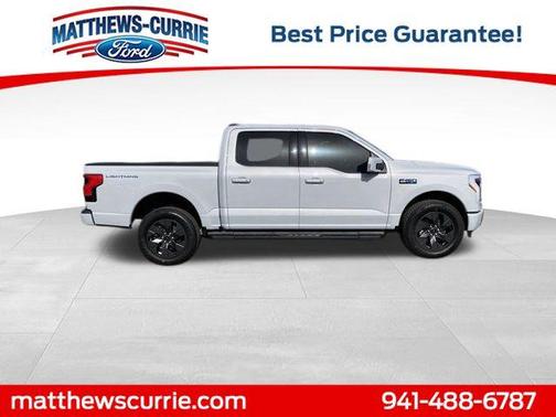 2025 Ford F-150 Lightning LARIAT