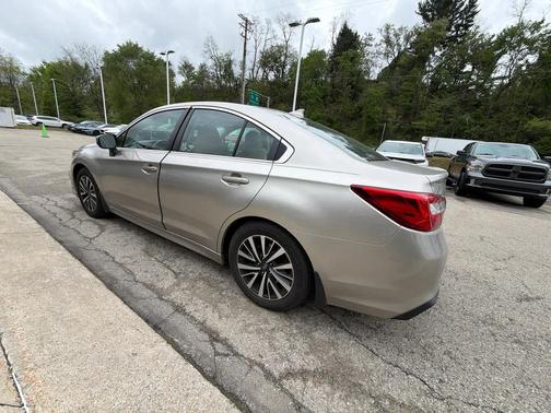 Tungsten Metallic 2018 Subaru Legacy Premium