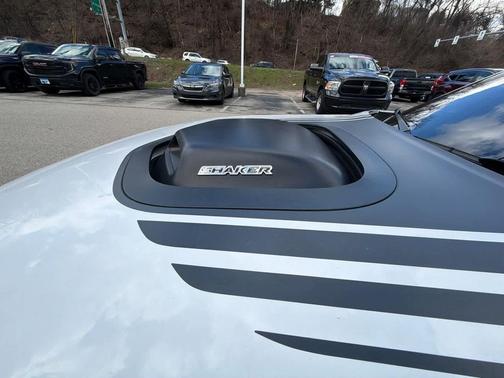 2017 Dodge Challenger R/T