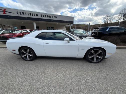 2017 Dodge Challenger R/T