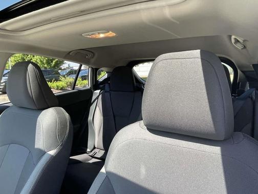 Crystal White Pearl 2025 Subaru Crosstrek Premium