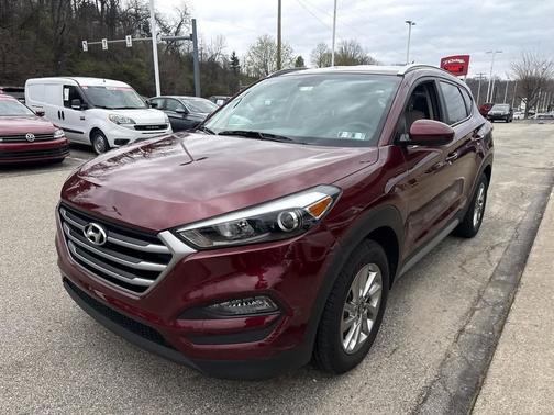 2017 Hyundai TUCSON SE