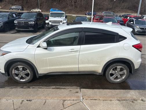 2017 Honda HR-V EX