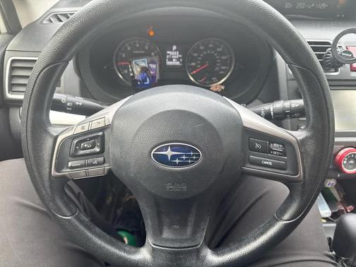 2016 Subaru Impreza 2.0i