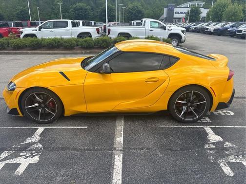 Nitro Yellow 2022 Toyota Supra 3.0 Premium
