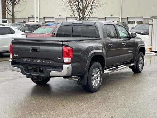 2017 Toyota Tacoma SR5