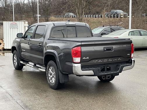 2017 Toyota Tacoma SR5